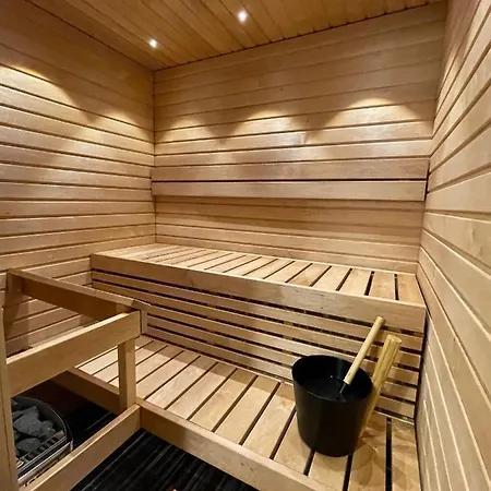 Lost In 3* Levi