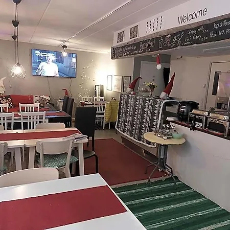 Aparthotel Lost In 3*